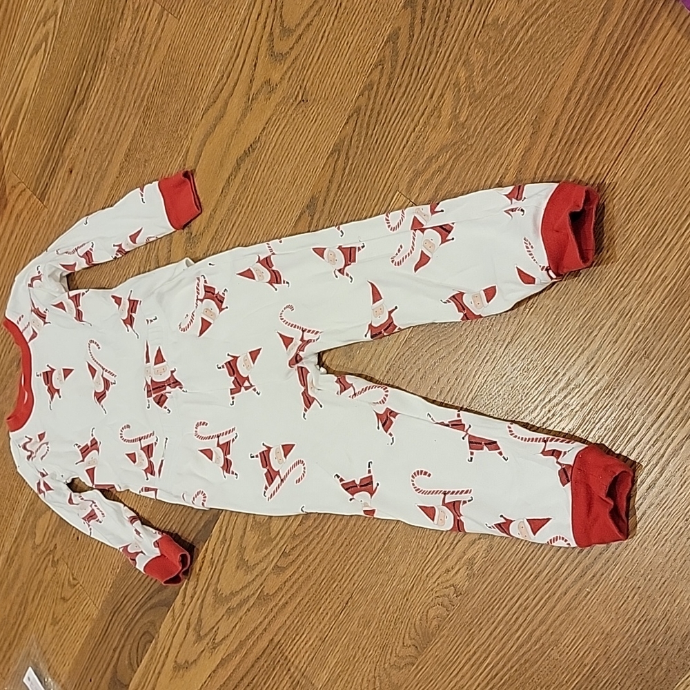 Pottery Barn kids 3T Santa PJ set